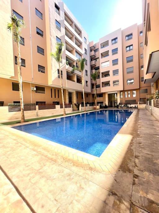 Appartamento Menara Garden Pool *